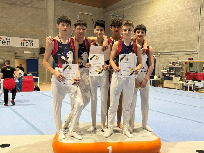 Guglielmo Sansano, Ruben Vitulli, Eric Mombelli, Jacopo Favre, Gabriele Mordenti e Mattia Coutandin Guglielmo Sansano, Ruben Vitulli, Eric Mombelli, Jacopo Favre, Gabriele Mordenti e Mattia Coutandin