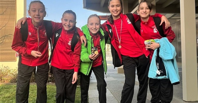 Cécile Di Fresco, Viola Malgaroli, Adele Malgaroli, Clio Nicoletta e Stéphanie Centoz