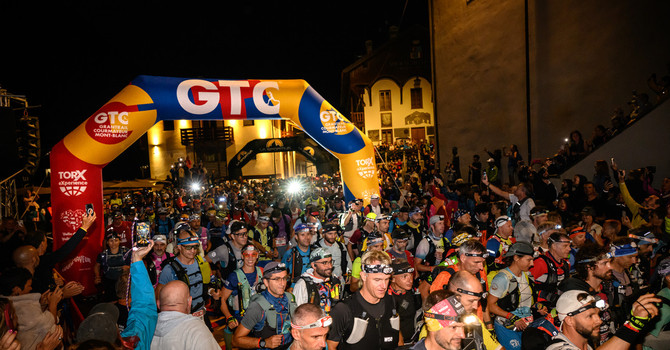 TOR100: Davide Busuito e Rebecca Hormann trionfano a Courmayeur con i nuovi record della corsa TOR100: Davide Busuito e Rebecca Hormann trionfano a Courmayeur con i nuovi record della corsa
