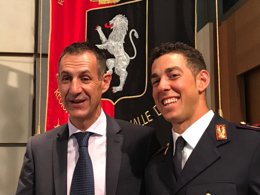 L'Assessore Claudio Restano con il poliziotto Federico Pellegrino