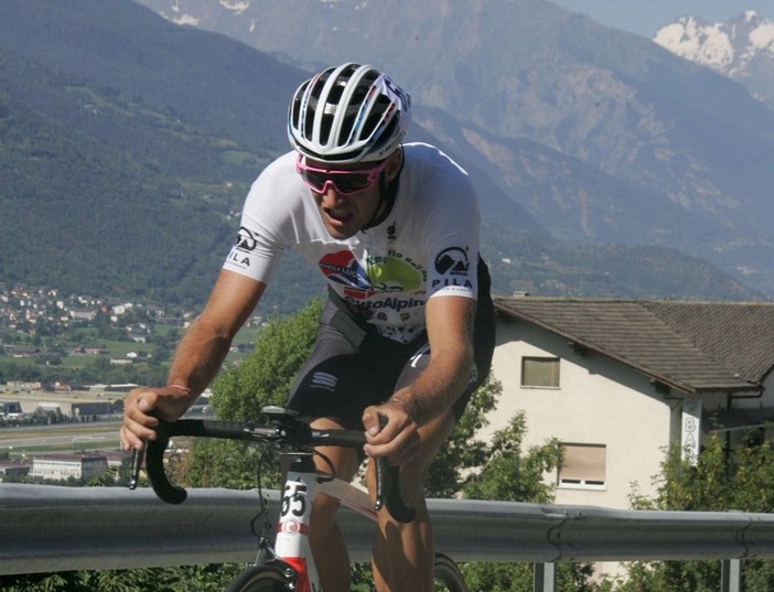 Ciclismo: Wladimir Cuaz vince la cicloscalata Borgofranco – Andrate